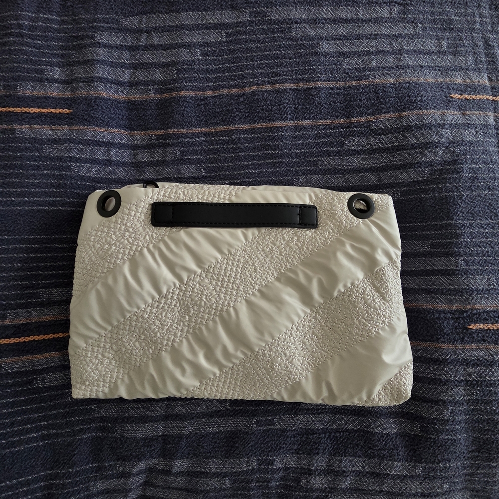 Desiqual Stylish Cream Quilted Women's Bag - Picture 4 of 6